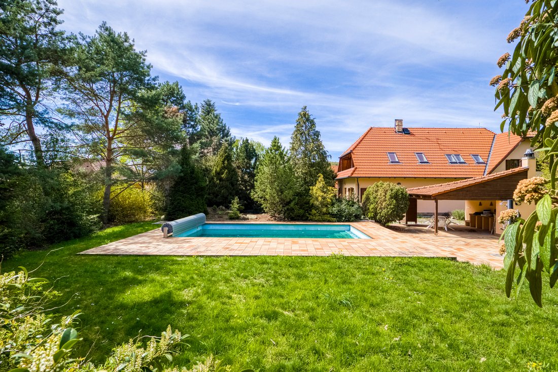 House in Prague, Prague, Czechia 2 - 17888082