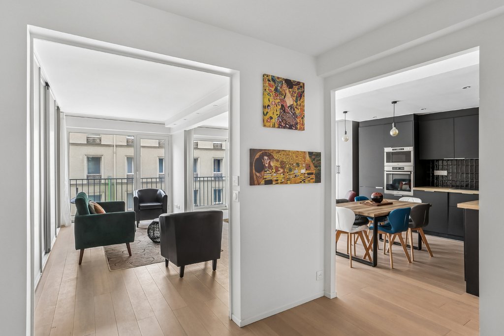 Apartment in Perouses, Paris, Ile-de-France 4 - 17889229