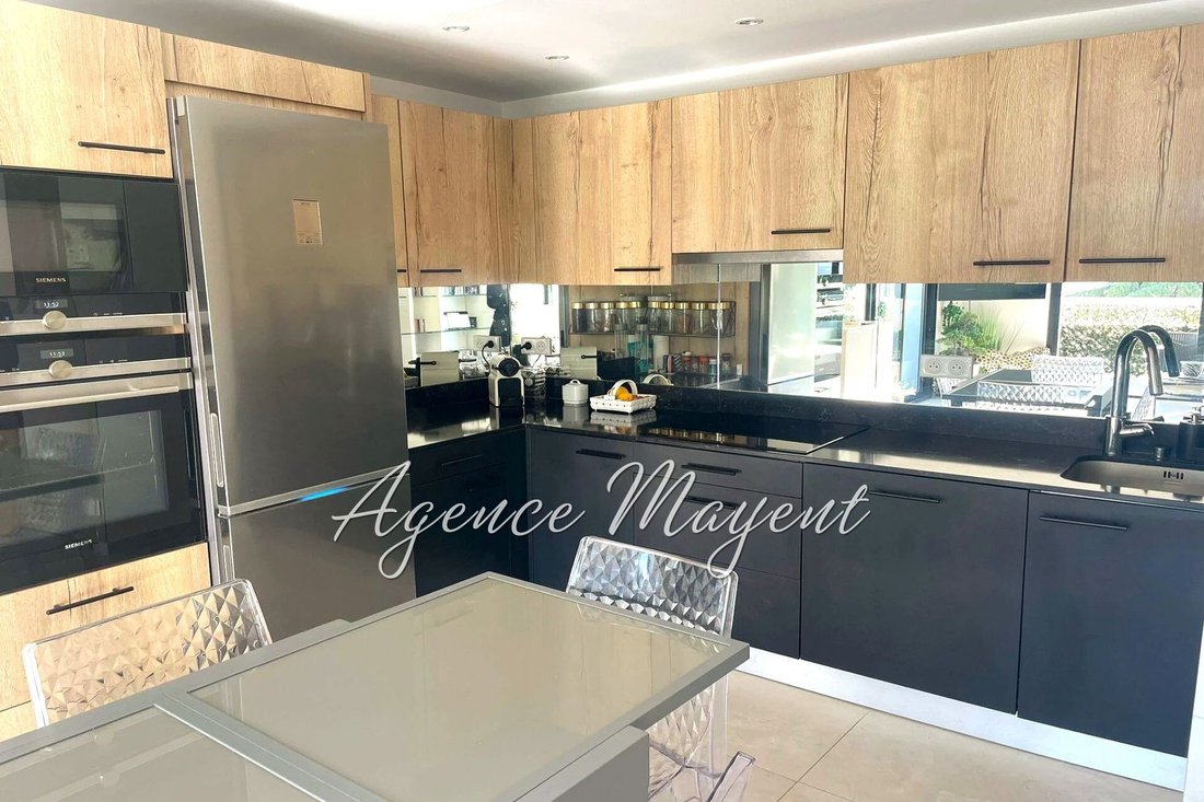 Apartment in Cannes, Provence-Alpes-Côte d'Azur, France 3 - 17888823