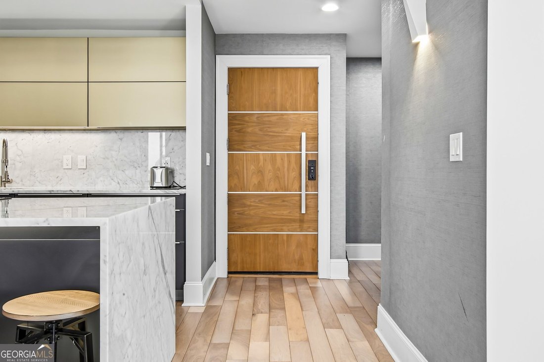 Condo in Atlanta, Georgia, United States 5 - 17802536