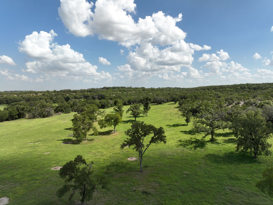 Farm Ranch in Bertram, Texas, United States 5 - 15913316
