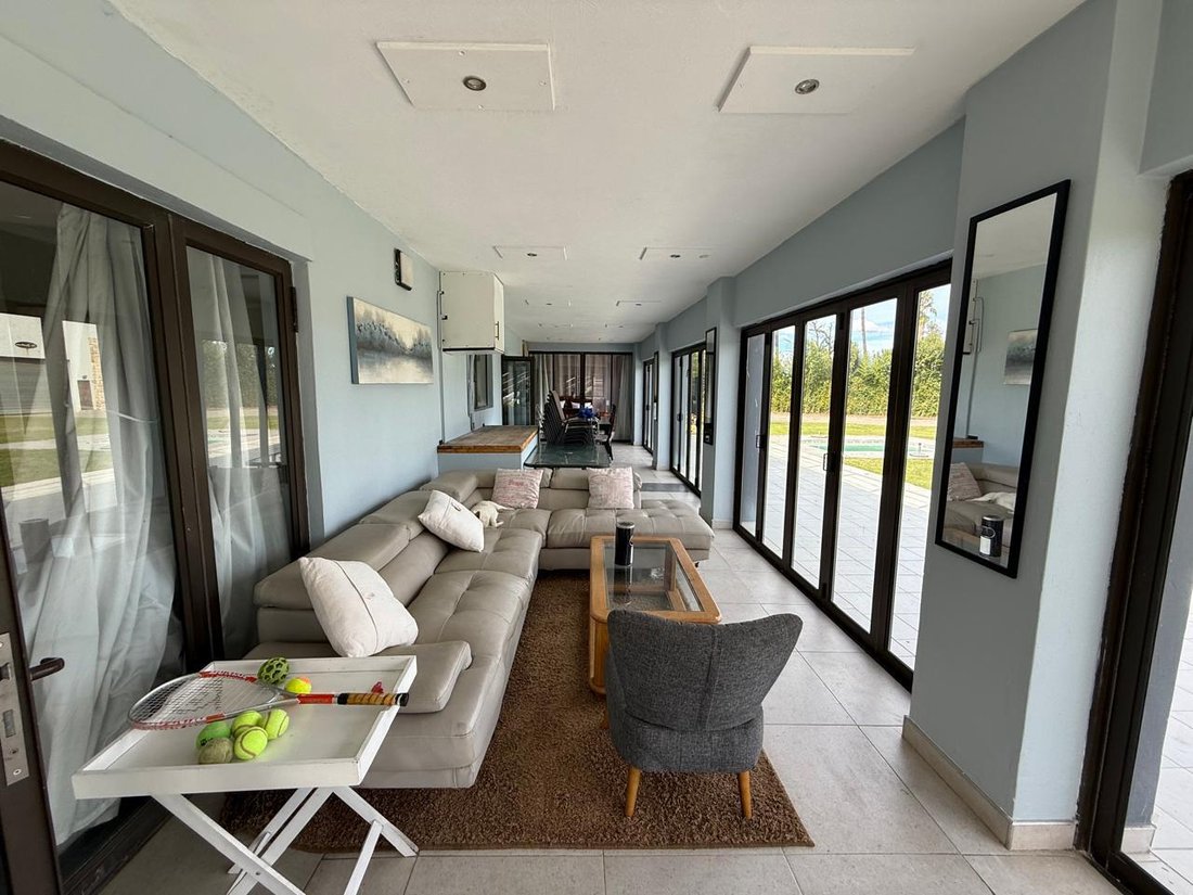 House in Vanderbijlpark, Gauteng, South Africa 5 - 17890020