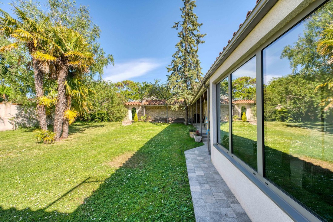 House in Bourg, Lagord, France 5 - 17888093