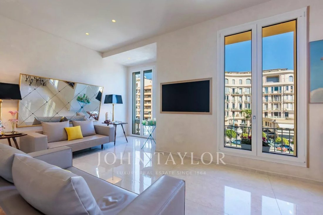 Apartment in Menton, Provence-Alpes-Côte d'Azur, France 1 - 17888696