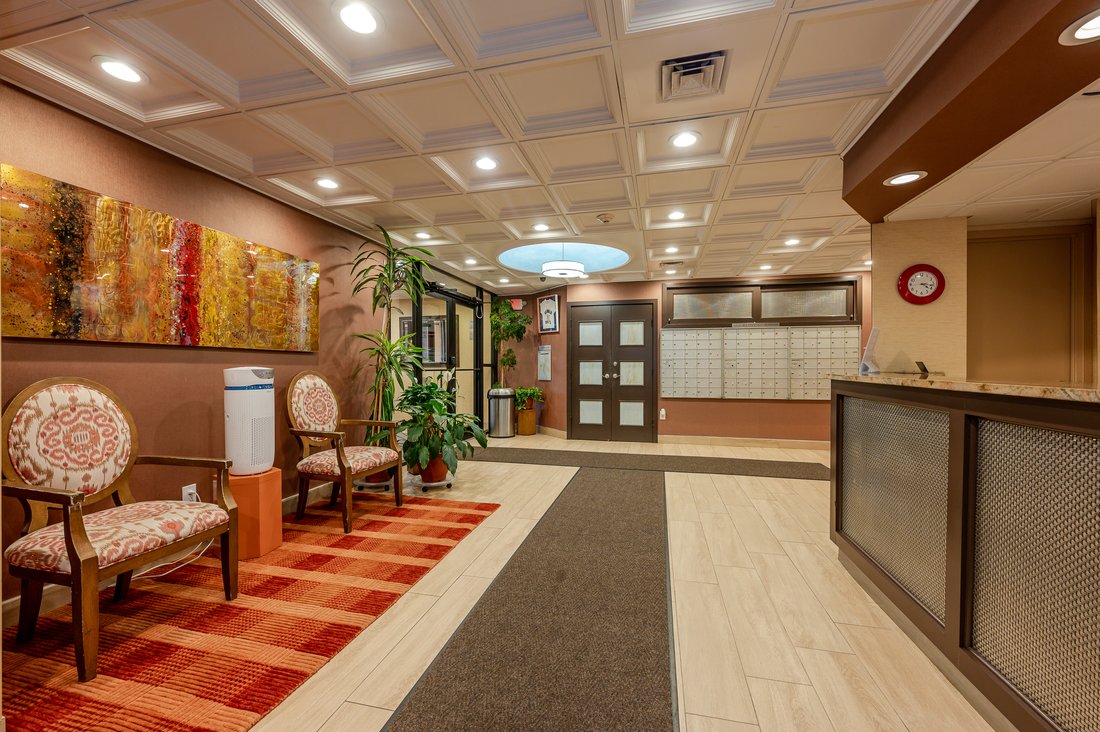 Condo in Long Beach, New York, United States 3 - 17888270