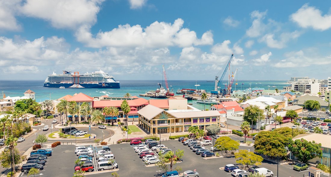 Apartment in George Town, George Town, Cayman Islands 1 - 17889325
