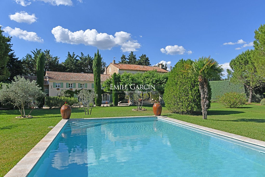 Villa in Cavaillon, Provence-Alpes-Côte d'Azur, France 3 - 17866724