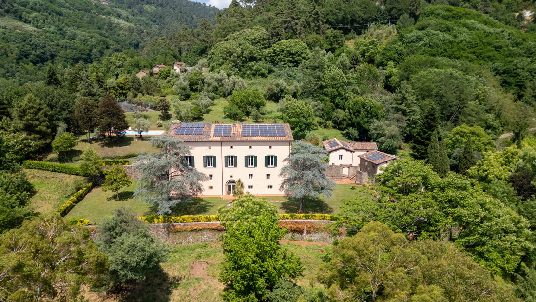 Villa in Historic Center, Lucca, Tuscany 3 - 17888245