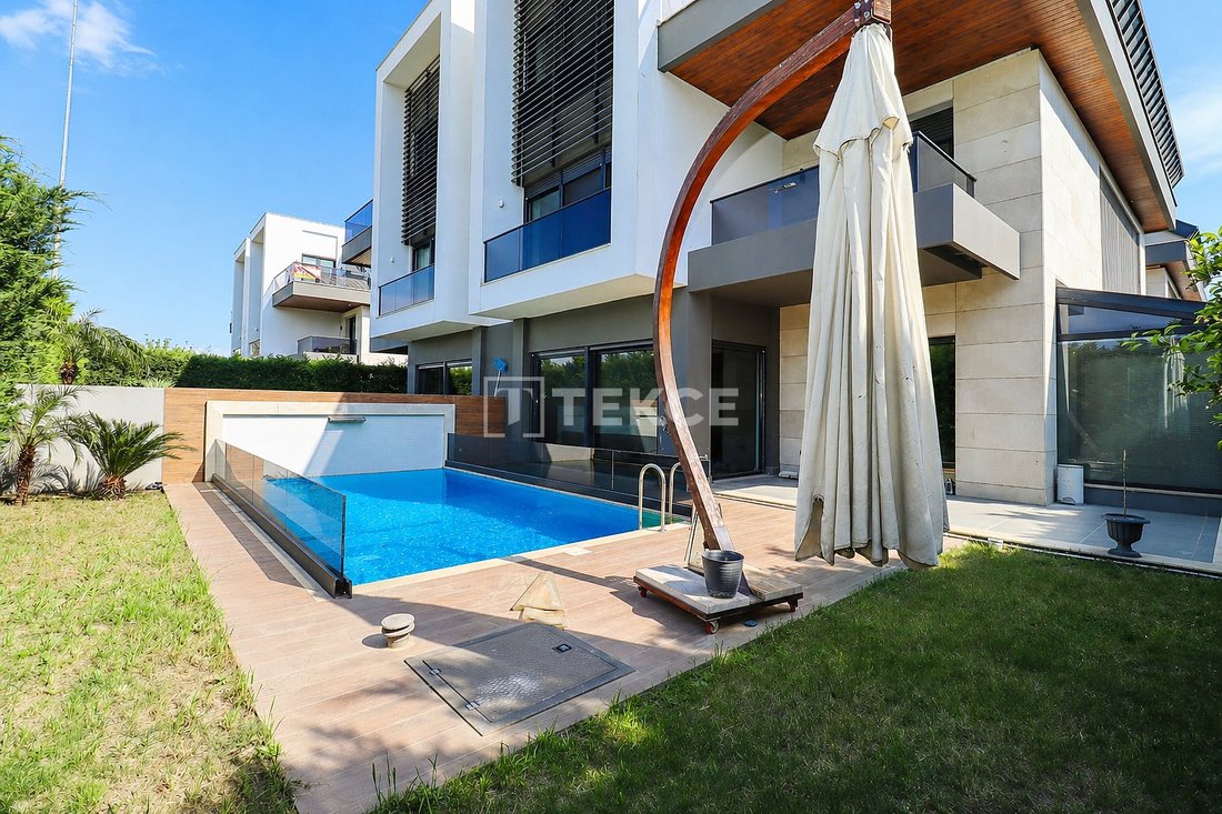 Villa in Antalya, Antalya, Turkey 1 - 17890613
