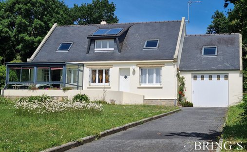 House in Bourg de Crozon, Crozon, France 1