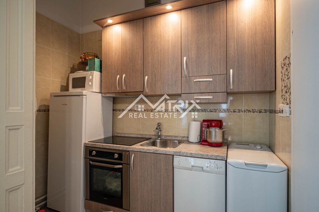 Apartment in Gradska cetvrt Gornji grad, Osijek, Osijek-Baranja County 4 - 17892136