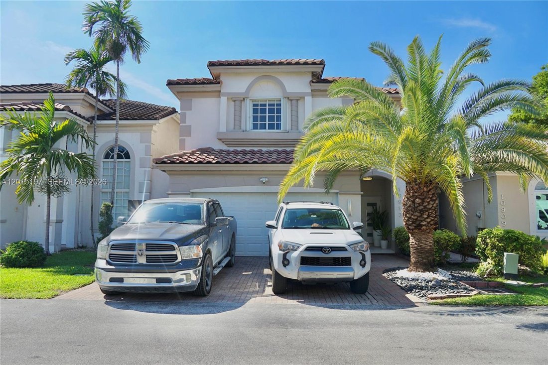 Townhouse in Doral, Florida, United States 1 - 17890597