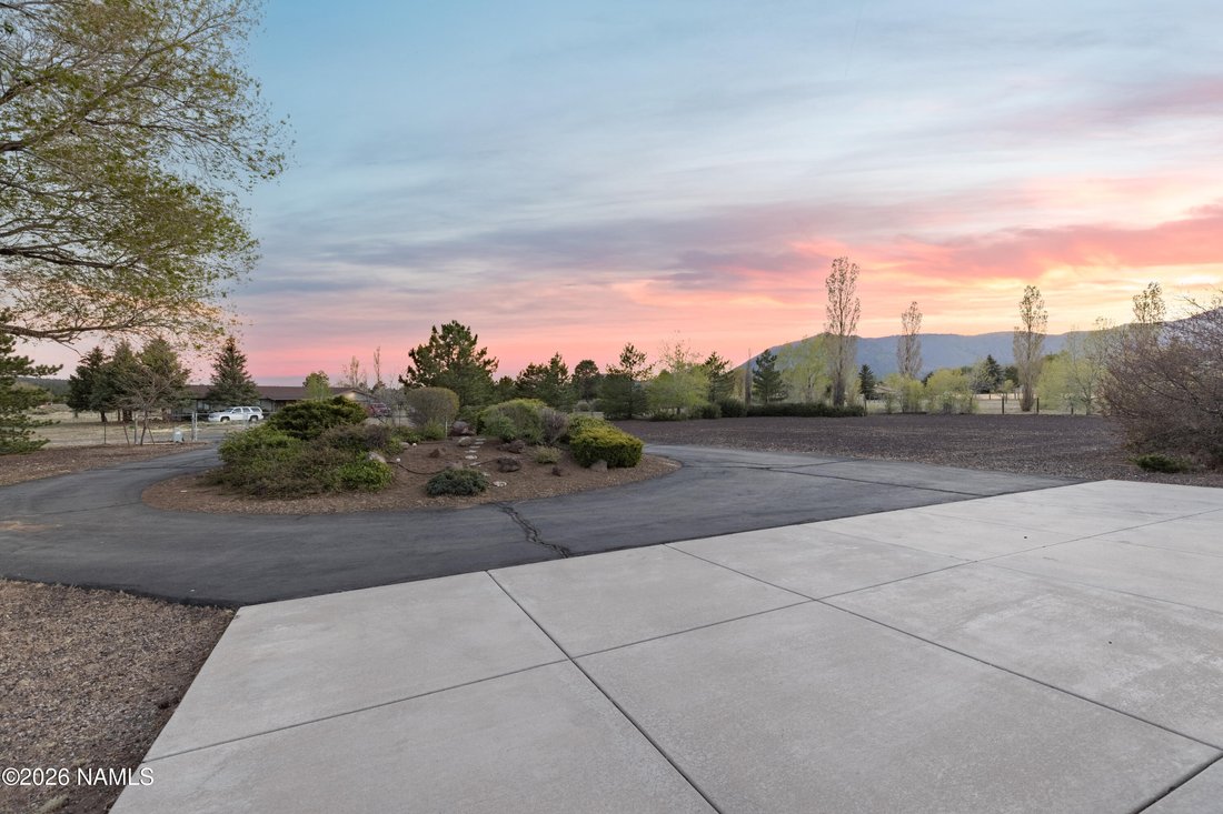 House in Flagstaff, Arizona, United States 4 - 17890496