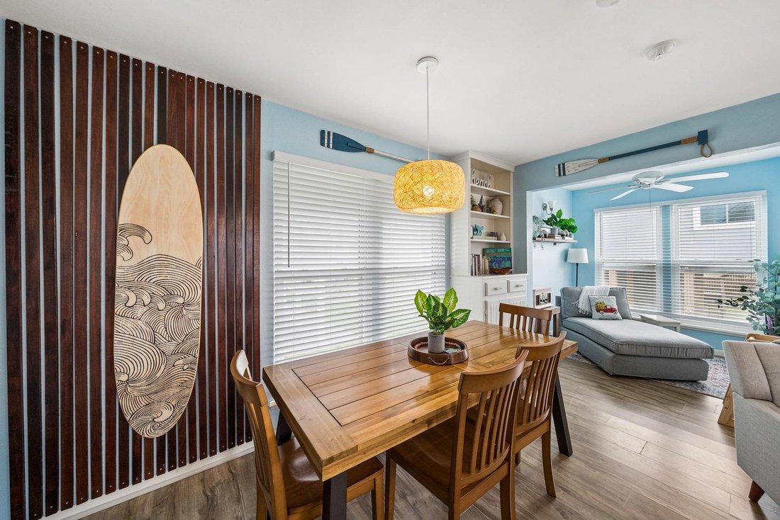 House in Galveston, Texas, United States 2 - 17190883