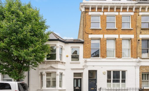 Apartment in Brook Green, Hammersmith and Fulham, England 1