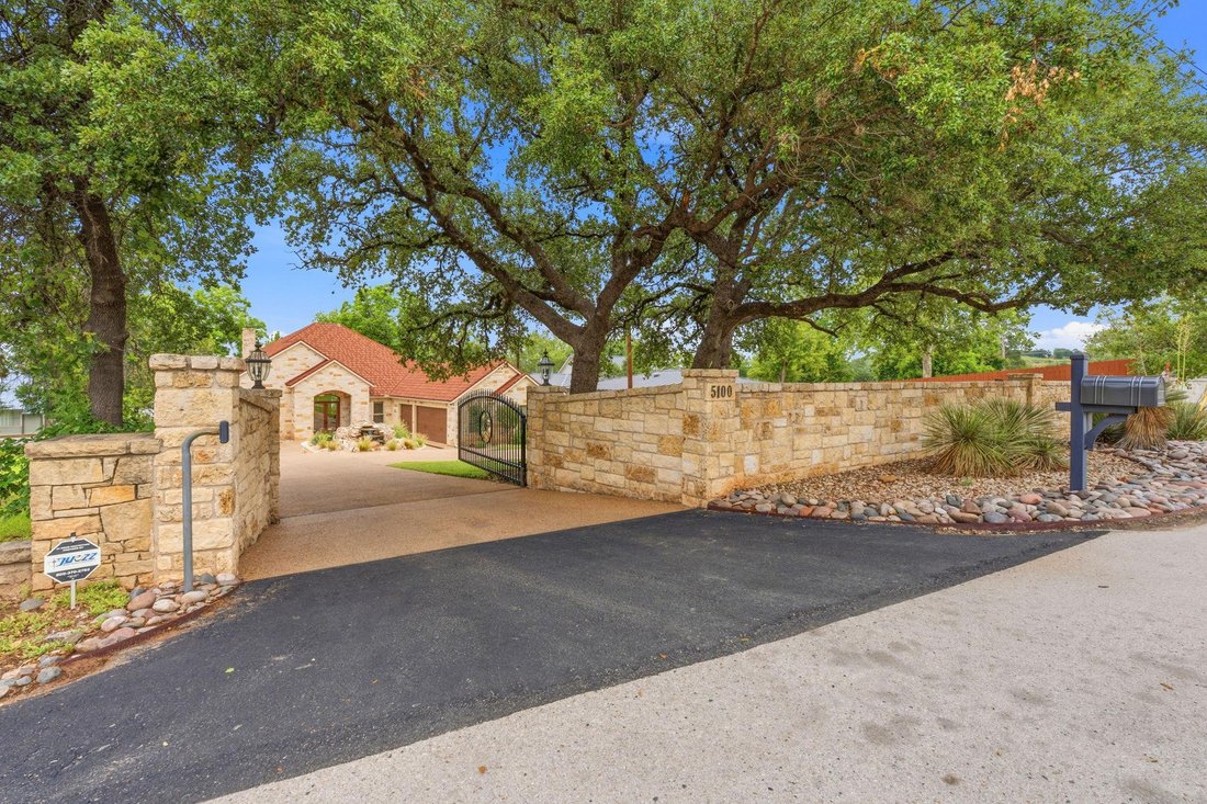 House in Horseshoe Bay, Texas, United States 2 - 17890784