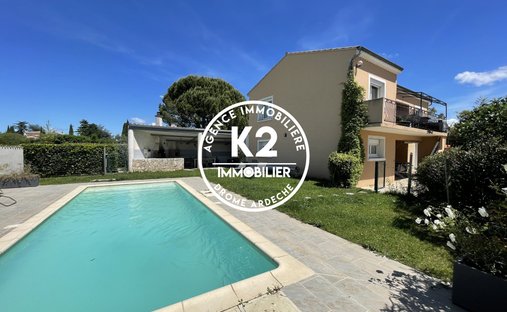 House in Ville-Basse, Montelimar, France 1