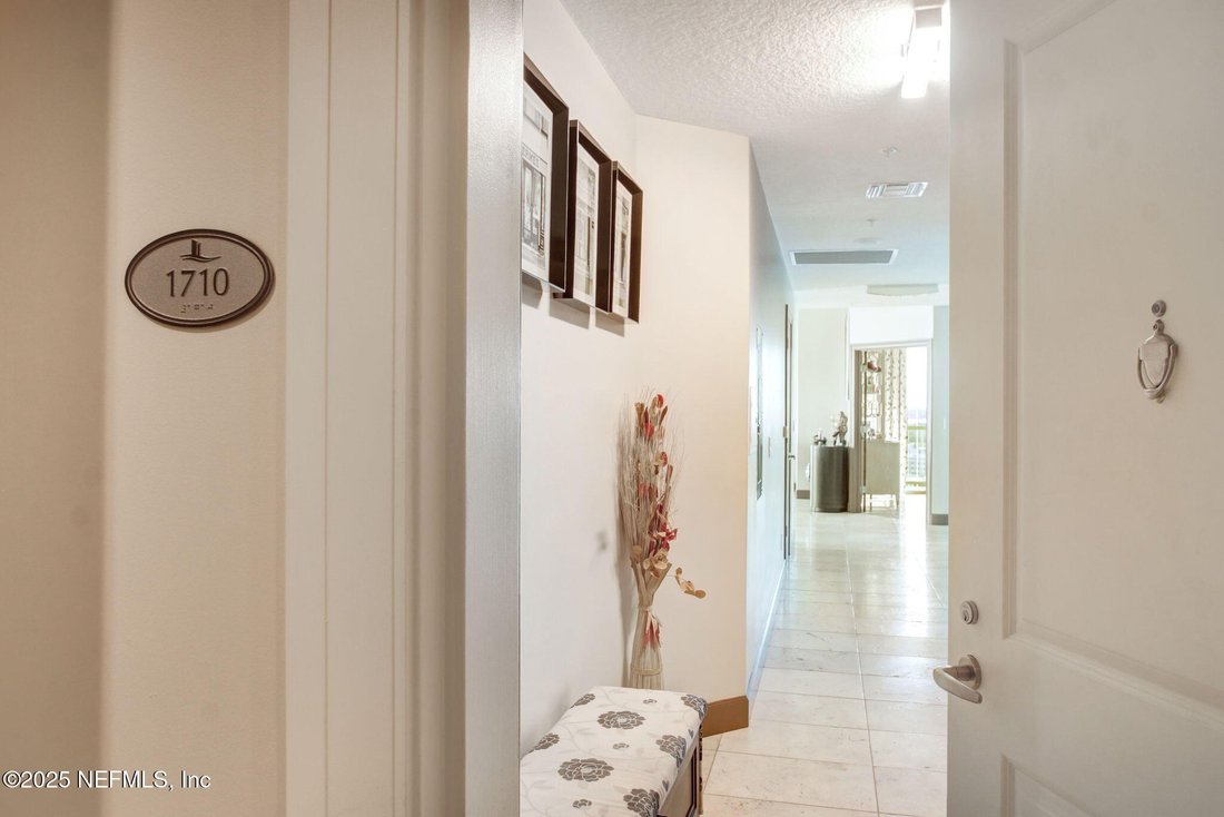 Condo in Jacksonville, Florida, United States 4 - 17890626