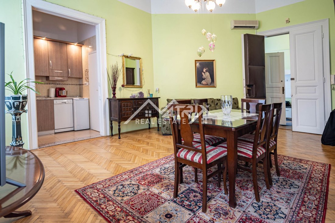 Apartment in Gradska cetvrt Gornji grad, Osijek, Osijek-Baranja County 3 - 17892136
