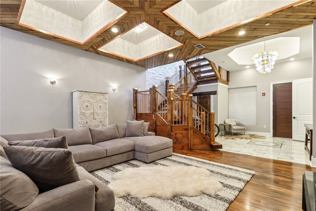 House in Pittsburgh, Pennsylvania, United States 3 - 17893097