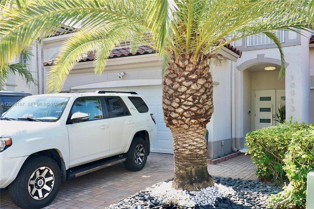 Townhouse in Doral, Florida, United States 5 - 17890597