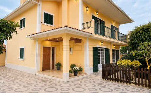 House in Alcabideche, Lisbon, Portugal 1