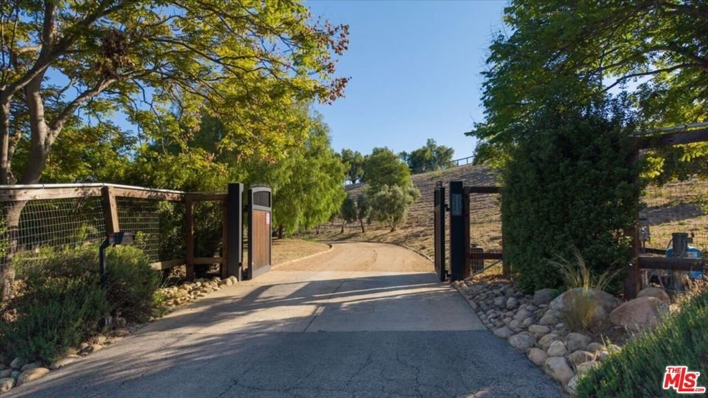 House in Los Olivos, California, United States 2 - 17891265