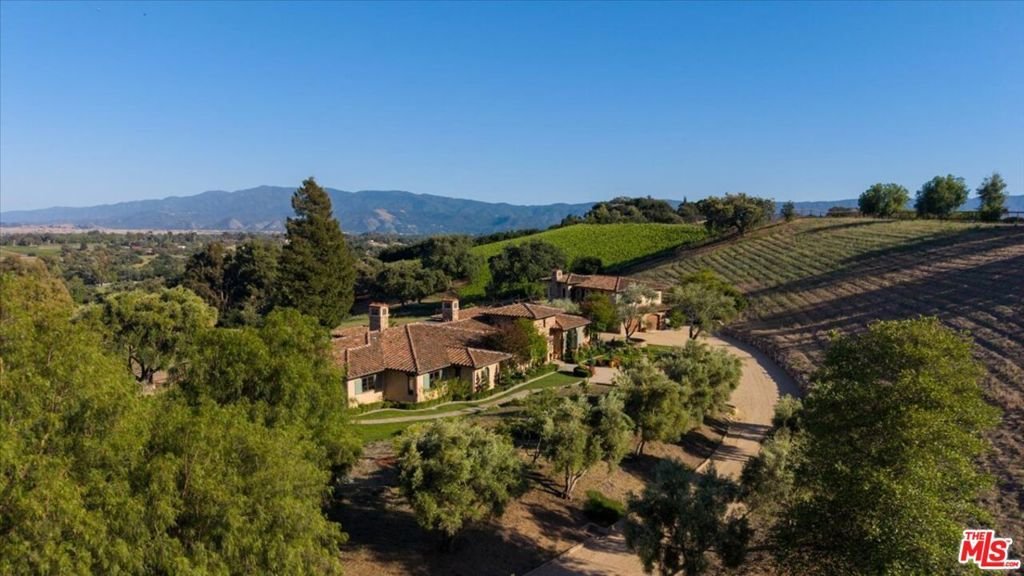 House in Los Olivos, California, United States 1 - 17891265