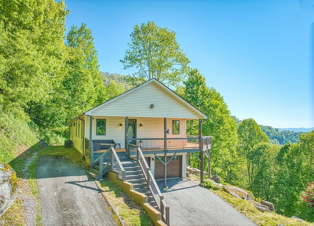 House in Waynesville, North Carolina, United States 2 - 17892540