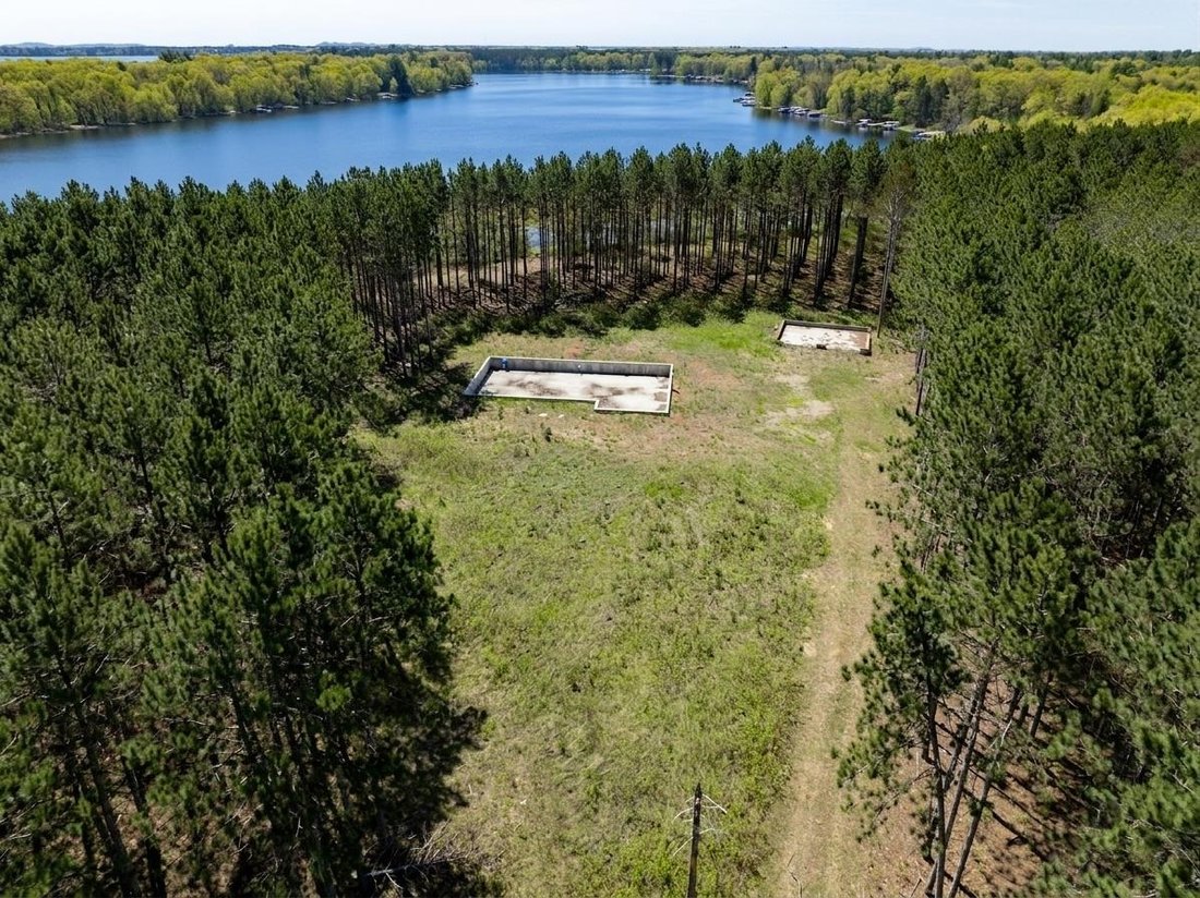House in Necedah, Wisconsin, United States 4 - 17793240