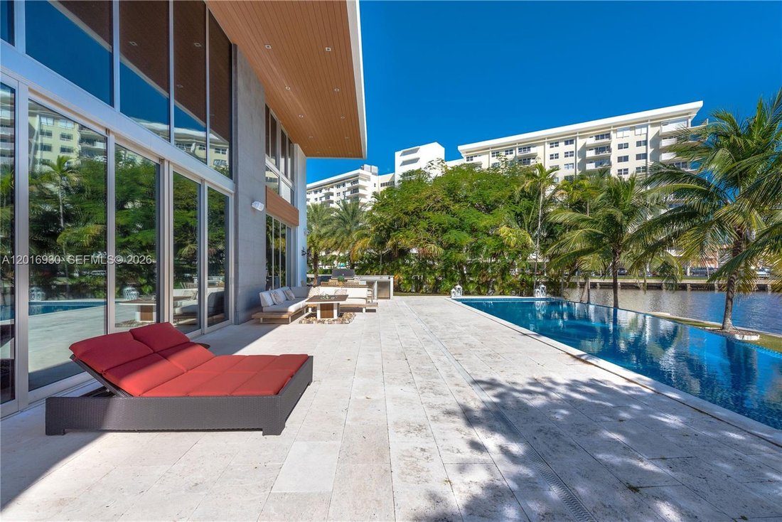 Maison à Hallandale Beach, Floride, États-Unis 5 - 17890534