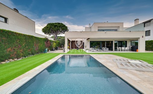House in Sant Andreu de Llavaneres, Catalonia, Spain 1