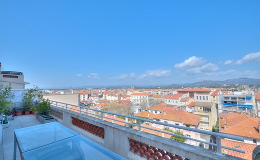 Apartment in Centre ville, Saint-Raphaël, France 1