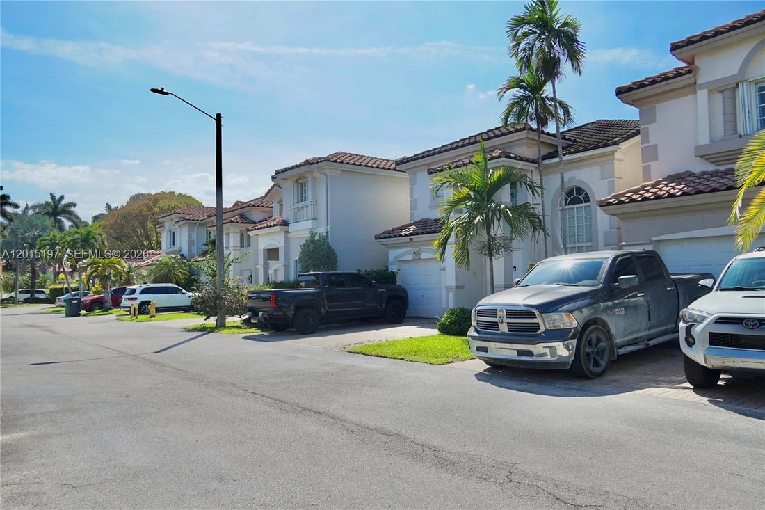 Townhouse in Doral, Florida, United States 2 - 17890597