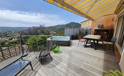 Villa in Le Lavandou, Provence-Alpes-Côte d'Azur, France 1