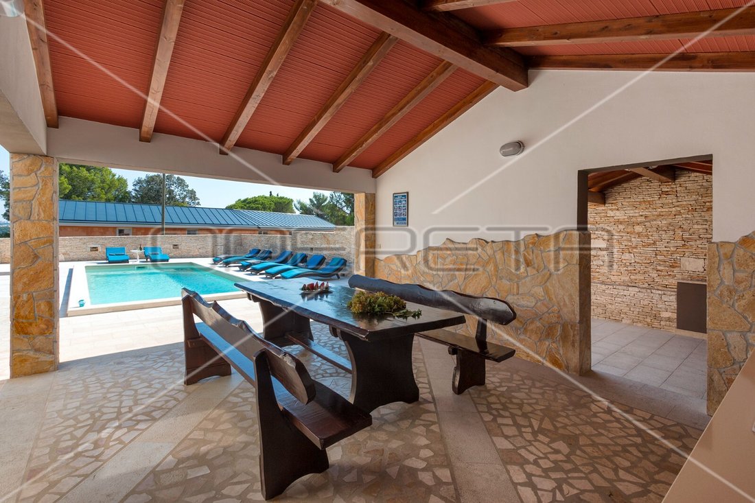 House in Premantura, Istria County, Croatia 2 - 16290801