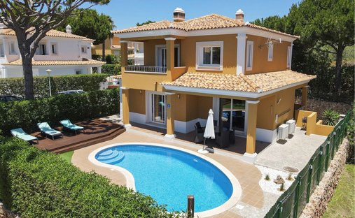 House in Loule (Sao Clemente), Algarve, Portugal 1