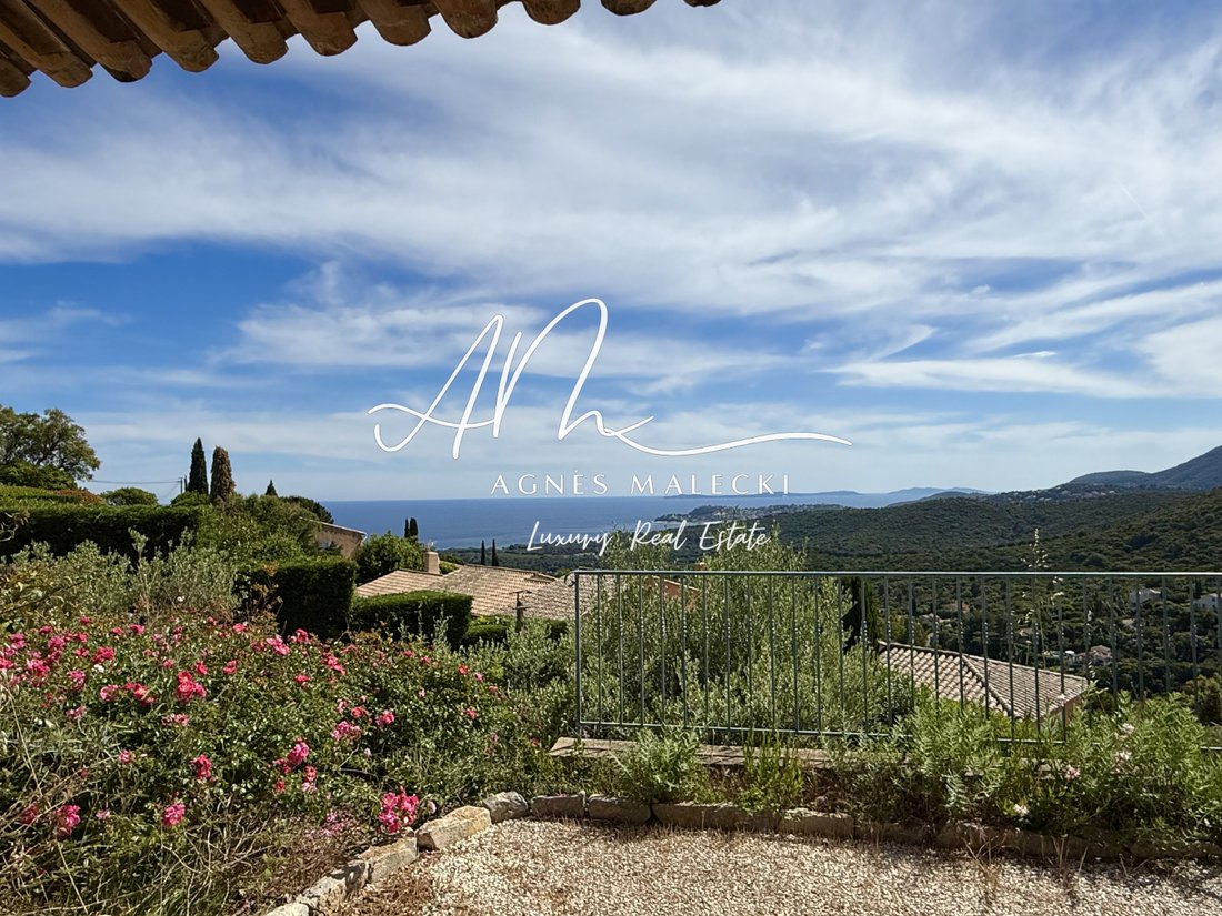 Villa in La Croix-Valmer, Provence-Alpes-Côte d'Azur, France 3 - 16625328