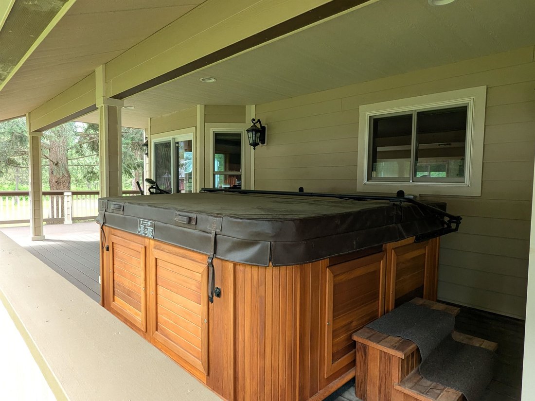 House in Loon Lake, Washington, United States 5 - 17890391