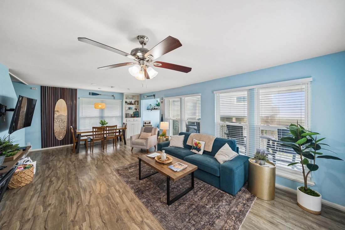 House in Galveston, Texas, United States 3 - 17190883