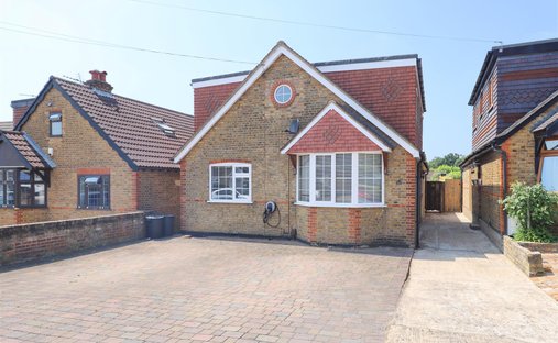 Chalet in Uxbridge, England, United Kingdom 1