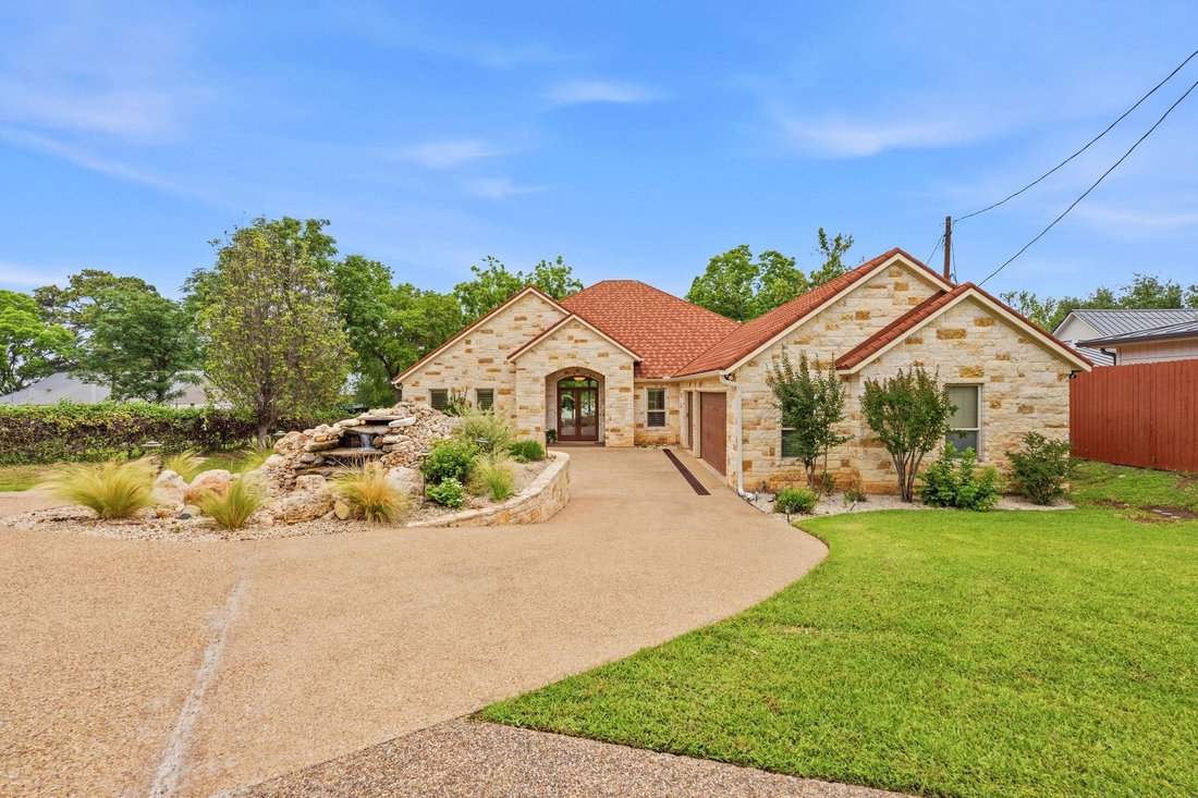 House in Horseshoe Bay, Texas, United States 3 - 17890784