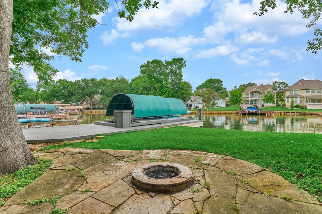 House in Willis, Texas, United States 2 - 17893921