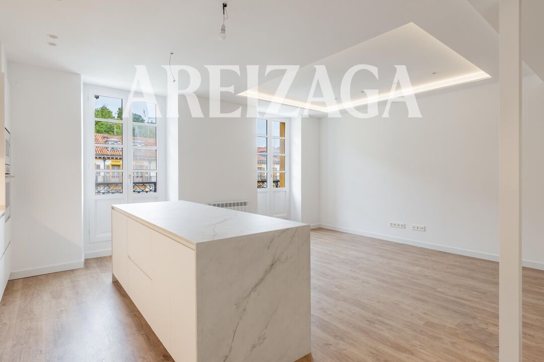 Apartment in Centro, Donostia-San Sebastian, Spain 5 - 17372812