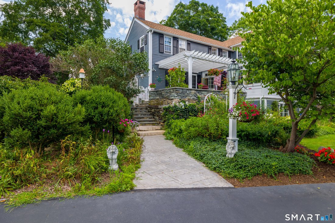 House in Thompson, Connecticut, United States 4 - 17894075