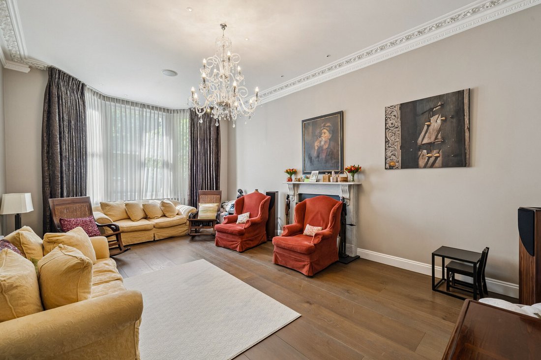 House in Barnes, Richmond Upon Thames, England 5 - 17894042