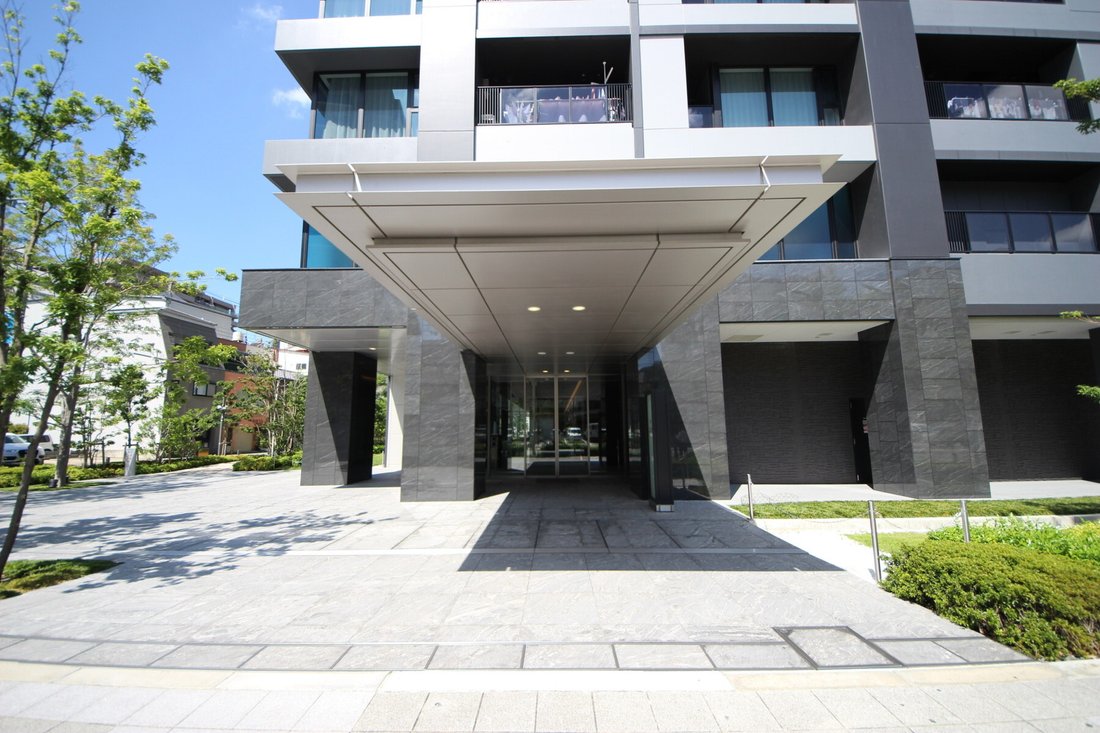 Condo in Osaka, Osaka, Japan 2 - 17893374
