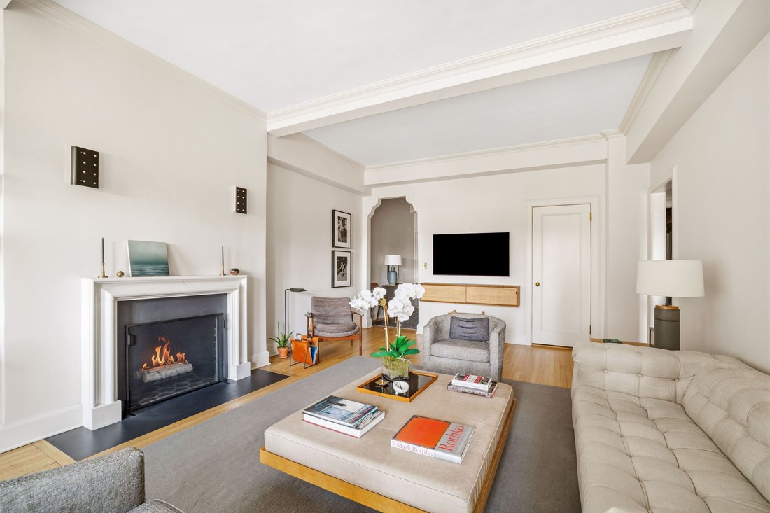 Co Op in New York, New York, United States 3 - 17893372