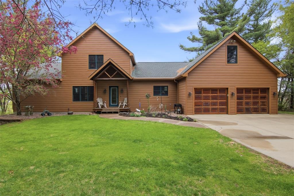 House in Eau Claire, Wisconsin, United States 1 - 17893578