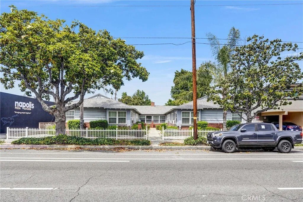 Los Angeles, California, United States 1 - 17893862